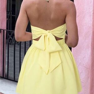 Elegant Yellow Strapless Dress